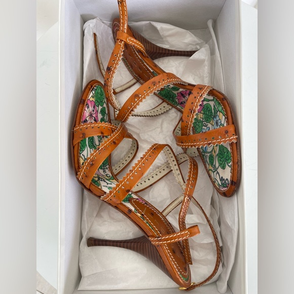 Casadei Heels Size 8 1/2 - Picture 2 of 7